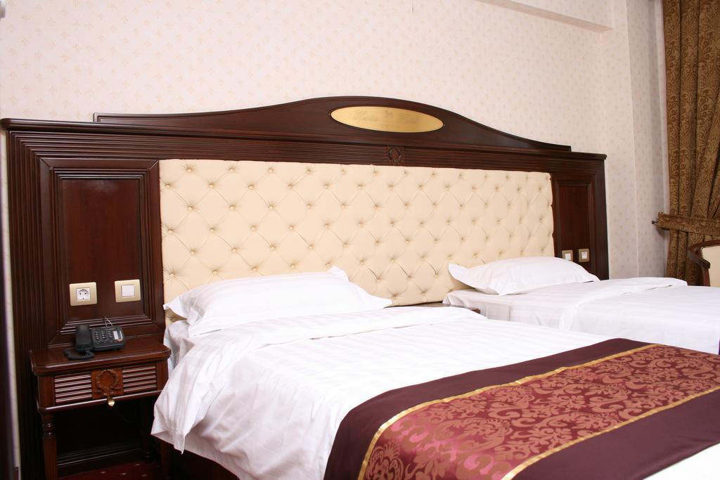 Hestia Hotel Calarasi  Zimmer foto